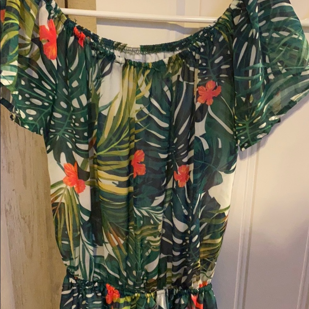 Romper - Picture 2 of 2